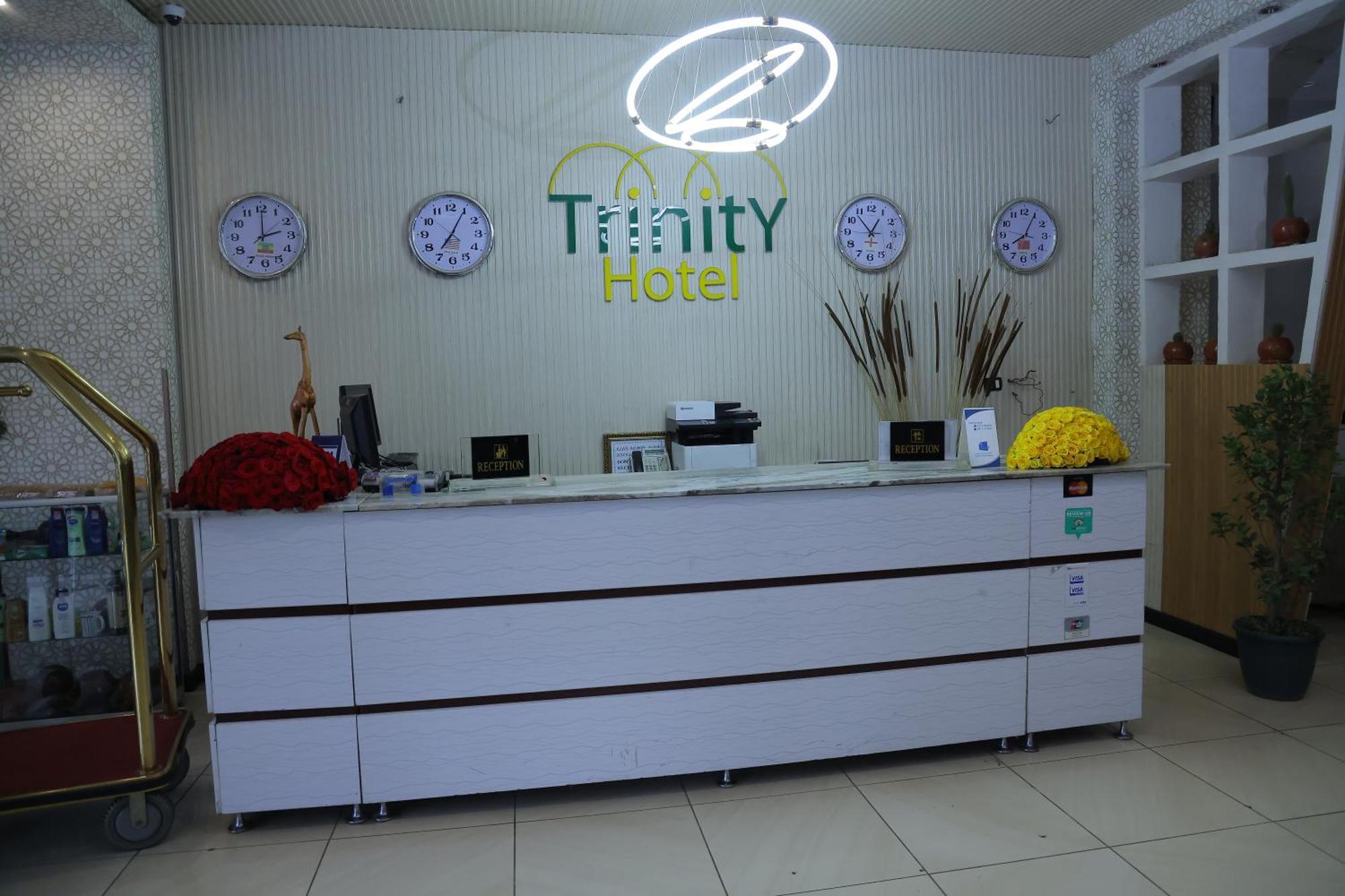 Trinity Hotel Addis Abeba Esterno foto