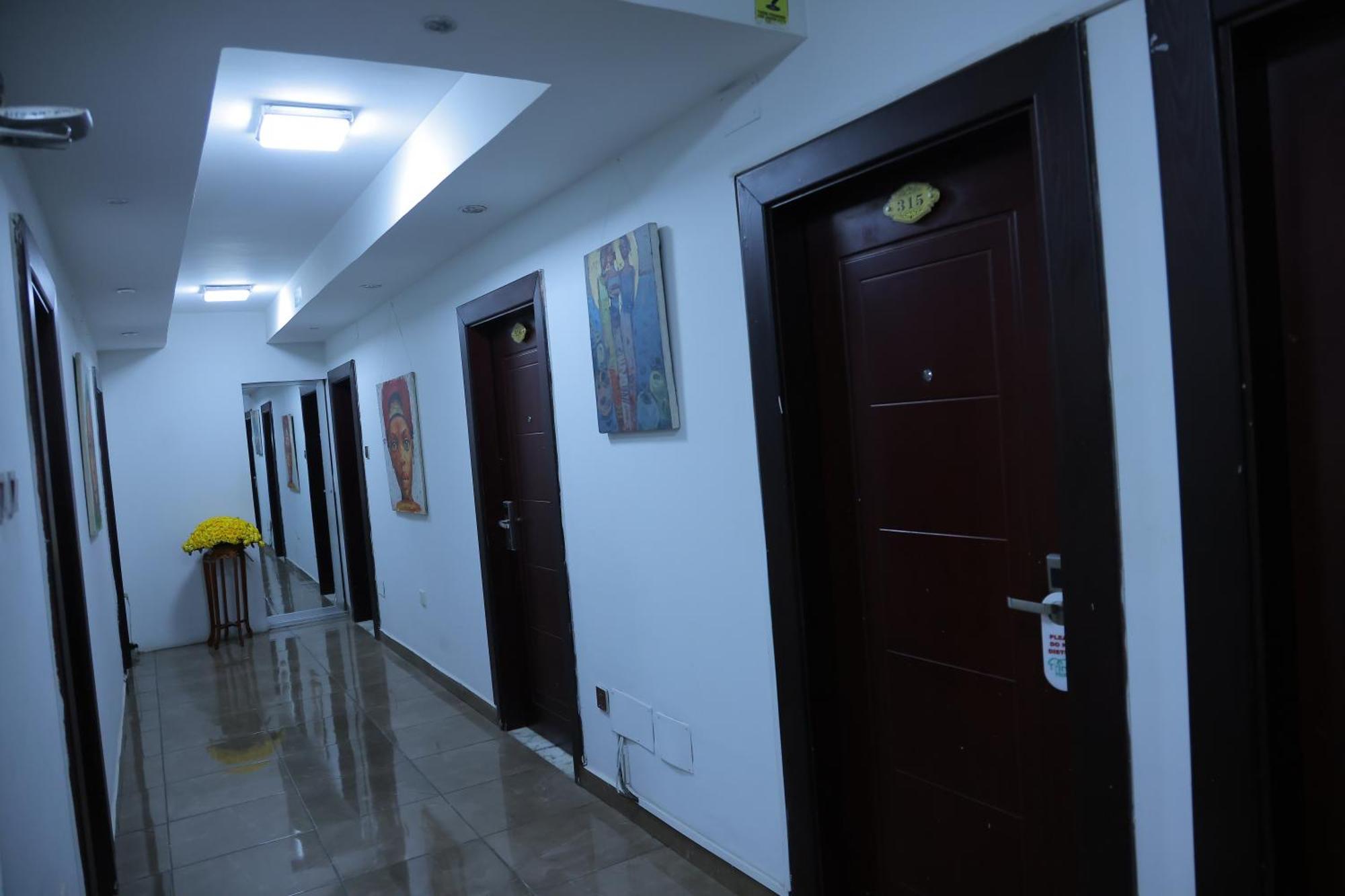 Trinity Hotel Addis Abeba Esterno foto