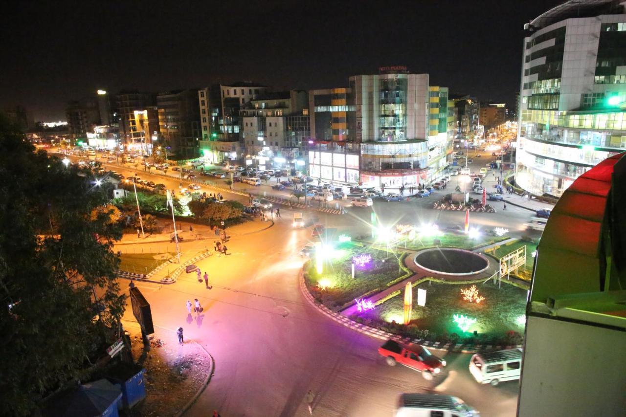 Trinity Hotel Addis Abeba Esterno foto